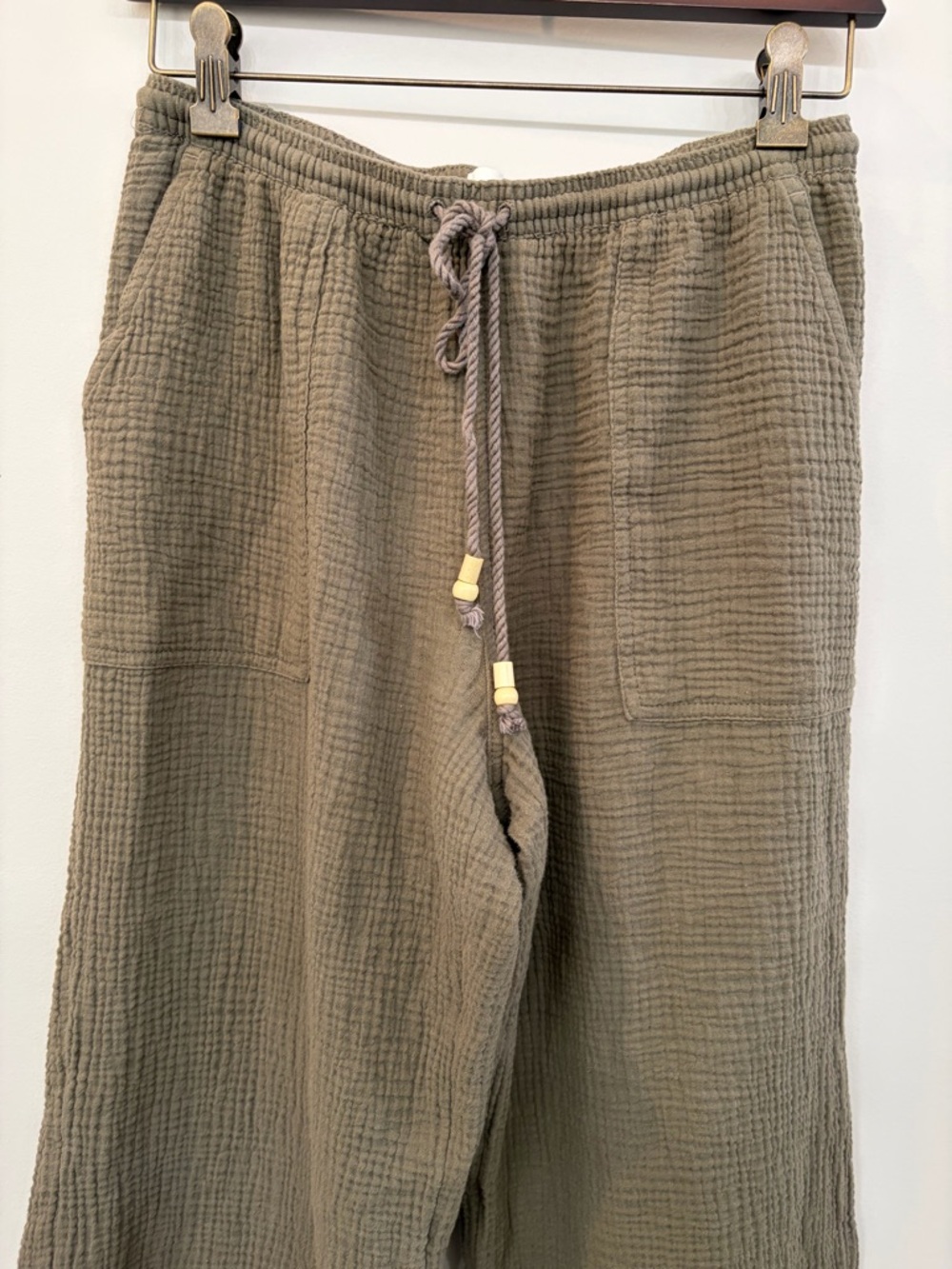 H&M Women’s Muslin Gauze Cotton Pull On Pants Size Small Dark Khaki Green - Picture 2 of 7